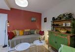 Hôtel Vals-près-le-Puy - Maison d'hôtes avec piscine et spa près du Puy-en-Velay - Fr-1-582-542-2
