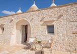 Location vacances Martina Franca - Td Trulli Perla Bianca Trulli with Pool & Vineyard-2
