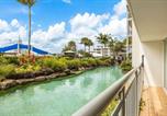 Location vacances Alexandra Headland - 3 bedroom swim out apartment, right on the pool in Alexandra Headland , across from the beach-3
