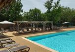 Camping Gordes - Domaine des Chênes Blancs-1