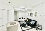 Location vacances Coquitlam - Downtown Townhouse Free Parking near Skytrain-2