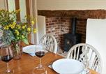 Location vacances Chediston - Church Cottage-3