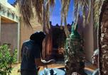 Location vacances  Aït Ouazik - Auberge Kasbah Dar Sahara Tours-1
