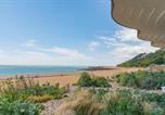 Location vacances Folkestone - Shoreline Beach House by Bloom Stays-3