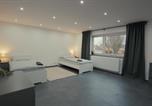 Location vacances Sarre - Monteurzimmer Pavan, K1 Keine Ferienwohnung-1