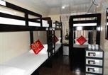 Location vacances  Lantau - Dhillon Hostel - Reception 10th floor Block E Chungking Mansion-2
