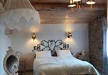 Hôtel Saint-Pierre-la-Palud - Le Clos du Merle-1