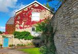 Location vacances Kington - Garden View-1