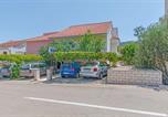 Location vacances Stari Grad - Apartments Bozjidar-1