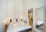 Location vacances  Le Bairro Alto - Boavista 130 Studios by Homing-1