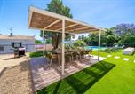 Location vacances Blanes - Villa Garden con Piscina Frente al Mar y Aire Acondicionado-4