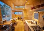 Location vacances Santa Fe - Bougie Tinyhome w View & Hot Tub near Hot Springs-1