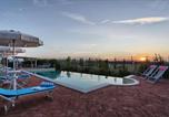 Location vacances Capannoli - Luxury Villa in Tuscany with Pool near Pisa and Florence - Ten Bedrooms 20 pl-2