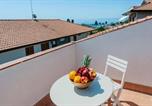 Location vacances Acireale - Spacious Apartment with Sea View in Aci Castello-2
