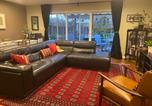 Location vacances Milpitas - World Cup Stay Home w Hot tubprivate Yard-2