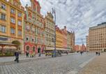 Location vacances Wrocław - Rynek Apartment The Heart of the City by Noclegi Renters-3