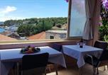 Location vacances  Plaine de Stari Grad - Rooms Roza-4