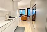 Location vacances Interlaken - Modern Apartment with Balcony and Bbq at Interlaken West Station-4