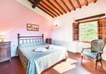 Location vacances Dicomano - 6 Bedroom Amazing Home In Dicomano-4