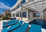 Location vacances Posedarje - Villa Costabella with heated pool-2