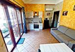Location vacances Ciampino - Top Apartments Roma 2 Metro A Free Parking-3