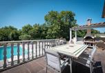 Location vacances Capvern - Maison Zoé- Haute Pyrenees-1