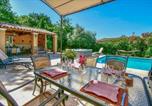 Location vacances Gargas - Maison Avec Piscine Privée-2