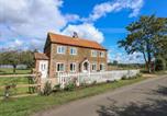 Location vacances Barton Bendish - Horseshoe Cottage-2