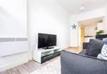 Location vacances Leicester - Leicester 1-Bed Private Jacuzzi-3