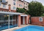 Location vacances Bagnols-en-Forêt - The Little Garden with Swimming Pool-2