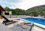 Location vacances Nerežišća - House Irena-1