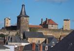 Hôtel Bressuire - Le Vieux Chateau-2