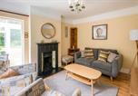 Location vacances Catfield - Dog friendly cottage on the edge of the Norfolk Broads-4