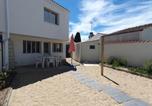 Location vacances La Faute-sur-Mer - Maison Recente - 3 Chambres, Proche Plage et Centre, Calme et Confort, Jardin Terrasse - Fr-1-476-224-1