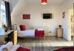 Location vacances Hounslow - St John's House Isleworth London By Smart Corporate Stays-2