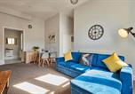 Location vacances Bransford - Host & Stay - Flat 2 Club Chambers-3