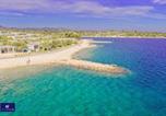 Location vacances Vransko - Buqez Eco Resort - Villa 18 - Direkt am Strand-2