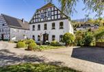 Location vacances Lennestadt - Ferienwohnung Sauerland Burgfenster-2