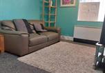 Location vacances  Gare de Sunderland - Apartment Sleeps 3 with Wifi-2