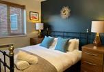 Location vacances Windsor - Two-Bedroom Apartment in Windsor-3