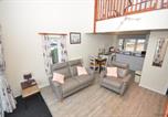 Location vacances Hoveton - Cavell - sleeps 2 people right in the heart of Wroxham on the Norfolk Broads-2