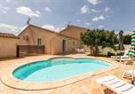 Location vacances Villeneuve-lès-Béziers - Le Mas de Sauvian - Piscine Privée-1