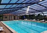 Camping Parcieux - Camping La Grappe Fleurie-1