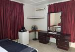 Location vacances  Jamaïque - Entire 6-Bedroom Villa Free parking with Fast Wifi-3