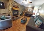 Location vacances Taos - Valley Condo 104 - Casa Zia - Creekside - Wifi - Hot Tub - Fireplace - Washer - Dryer - Pet Friendly-1