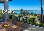 Location vacances Corlette - Cossies at Corlette Stunning views & Beach access-1