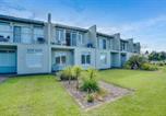 Location vacances  Granite Island - Beach Front Esplanade Victor Harbor - Byo Linen - Wi-Fi - Family-2