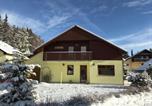 Location vacances Frymburk - Beautiful villa with ski pistes-1