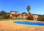 Location vacances Correns - La Villa des Vignes - Climatisée avec piscine-1
