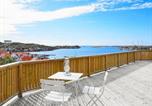 Location vacances Stenungsund - 2 person holiday home in R nn ng-3